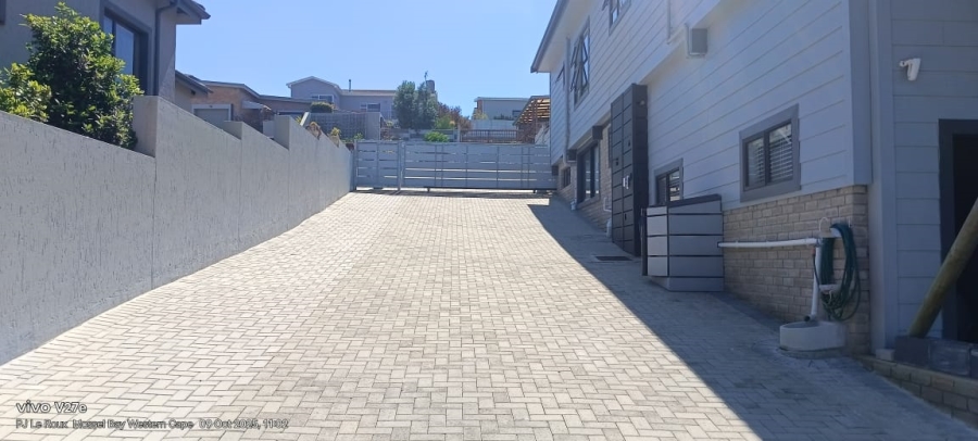 3 Bedroom Property for Sale in Seemeeu Park Western Cape
